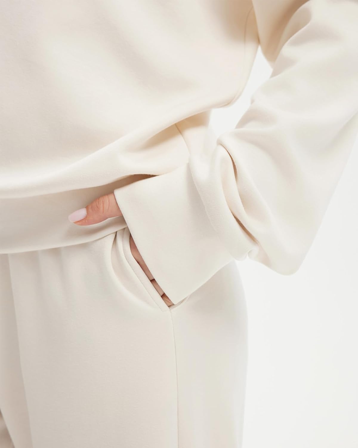 SUUKSESS Women 2 Piece Lounge Matching Set Off Shoulder Sweatshirt Wide Leg Sweatpant - Image 5