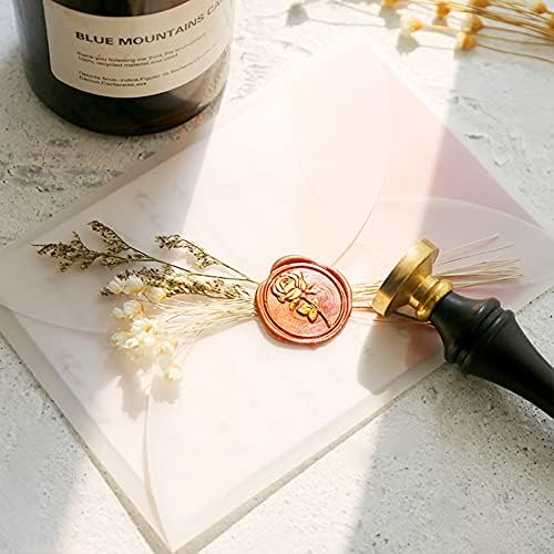Sealing Wax Beads,600 Pcs Stamp Seals Wax Beads with Transparent Box, 24 Colors Octagon Seal Beads Kit for Wedding Invitations, Vintage Parcels,Manuscripts and Cards Macaron