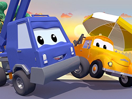 ã€Christmasã€‘The Cherry Picker Truck and Tom The Tow Truck