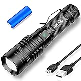 【High power torch+Intelligente Wärmeableitung】 High power super bright led torch Verwenden Sie die neueste aktualisierte Version der Hochleistungs-Vierkern-LED-Lichtquelle XHP90 der zweiten Generation，die tatsächliche Beleuchtung kann bis zu 5700 Lumen erreichen, wodurch die Dunkelheit leicht durchbrochen wird.Mit mehrstufigem Haifischkiemen-ähnlichem intelligentem Wärmeableitungsdesign, um eine schnelle und effiziente Wärmeableitung, einen effektiven Schutz des Chipbetriebs .