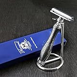 Este modelo clásico de 3 piezas es una obra maestra de diseño atemporal, elegido por hombres con experiencia en el afeitado durante más de un siglo.