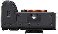 Vista 7 de Kit de cámara sin espejo Sony α7 IV (ILCE-7M4K/B) con lente OSS de 28–70mm Sensor Full-Frame de 33 MP Video 4K/60p Tarjeta de 64GB, kit