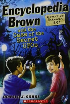 Paperback Encyclopedia Brown and the Case of the Secret UFOs Book