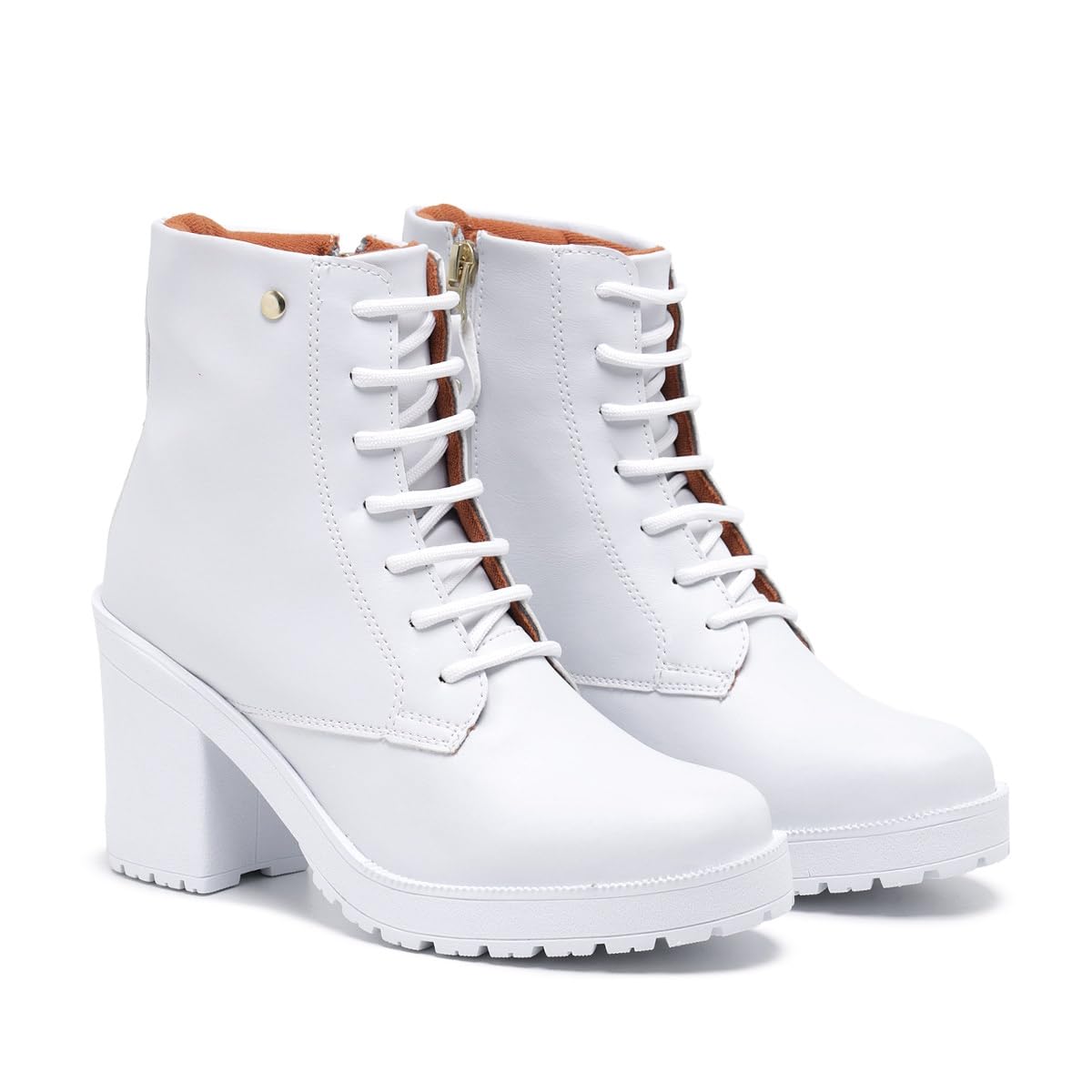 Bota Cano Curto Feminina Salto Alto Confortável e Elegante em promoção! Veja a oferta e mais achadinhos de Botas 8 Hoje é o melhor dia para comprar Bota Cano Curto Feminina Salto Alto Confortável e Elegante com aquele preço maroto! Promoção! Aproveite a oferta! 8