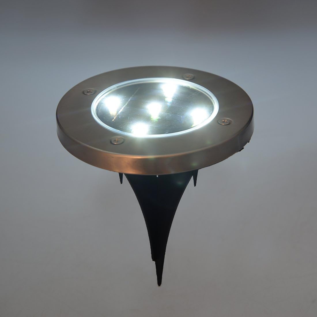 Solar Powered Ground Lights 5-LED Outdoor Garden Pathway Lights White 4 Pack (id: 9c9 6c2 86a 471 06a