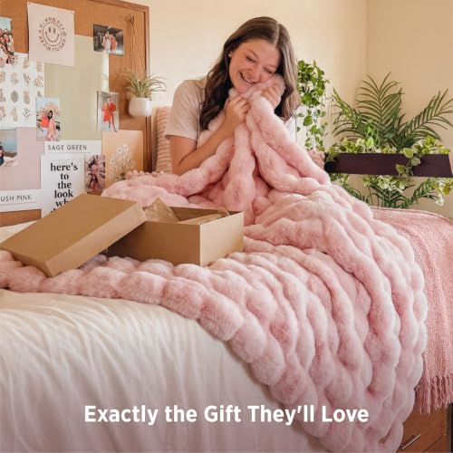 Image of Bedsure Fluffy Bubble Faux Fur Twin Blanket, 60 inchx80 inch, Tie-dye Pink