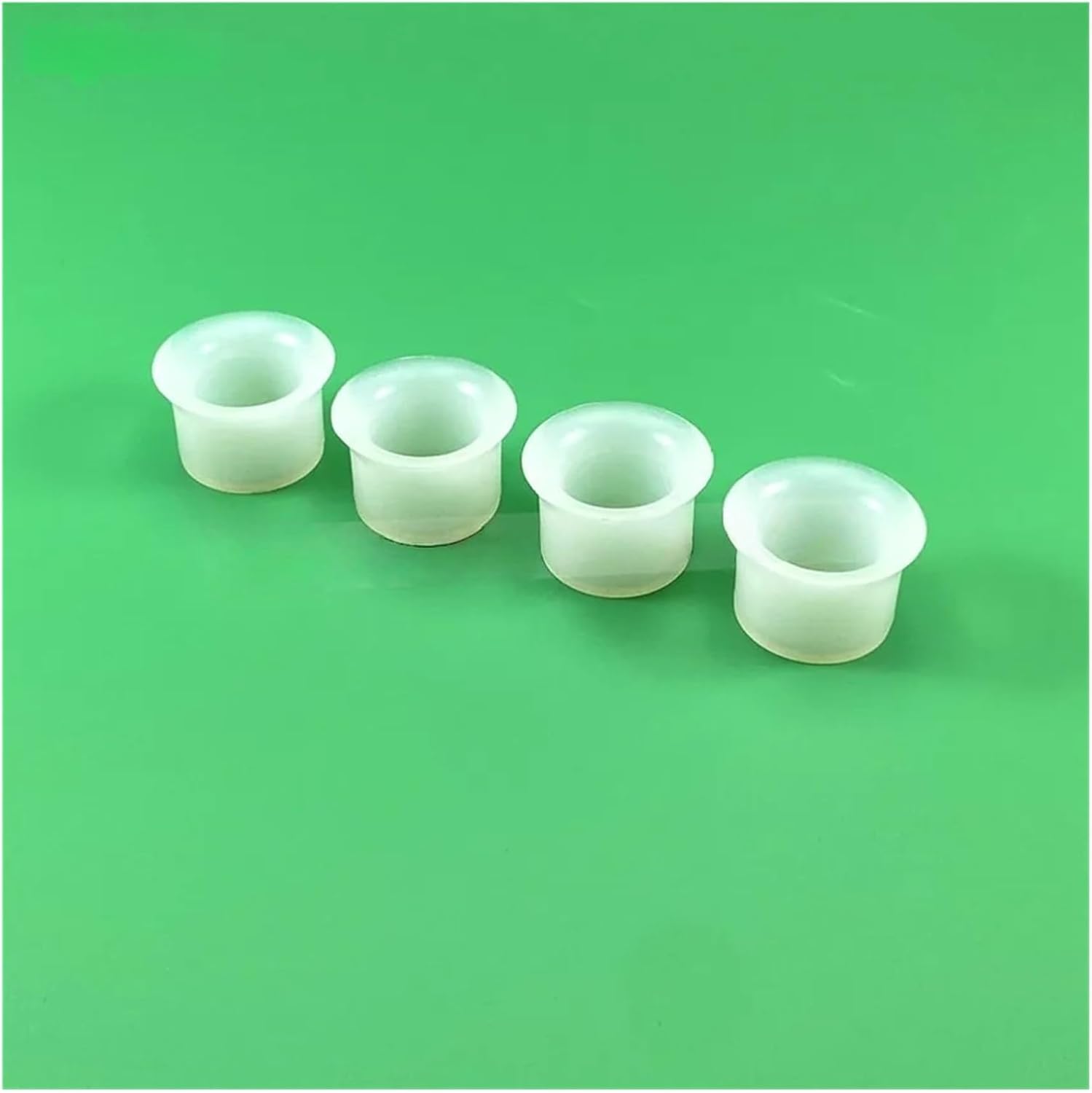 Amazon.co.jp: 1つのコンボ18個のシーリングリングシールチューブスペアパーツ、BQL818Tソフトアイスクリームマシンアクセサリーと互換性あり  : ホーム＆キッチン 4つのホーン型シーリング継手、白いシールチューブスペアパーツ、MQLソフトアイスクリームマシン交換用外径4.3cmに対応