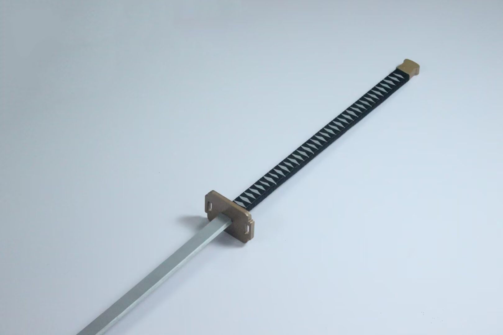 Amazon.co.jp: セフィロス 正宗 日本刀 太刀 片翼の天使 FF7 剣 刀