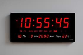 Relógio de Parede e Mesa Grande LED Digital Calendário Temperatura Data e Hora Ideal para Escritório, Sala, Loja e Academia - SHACK