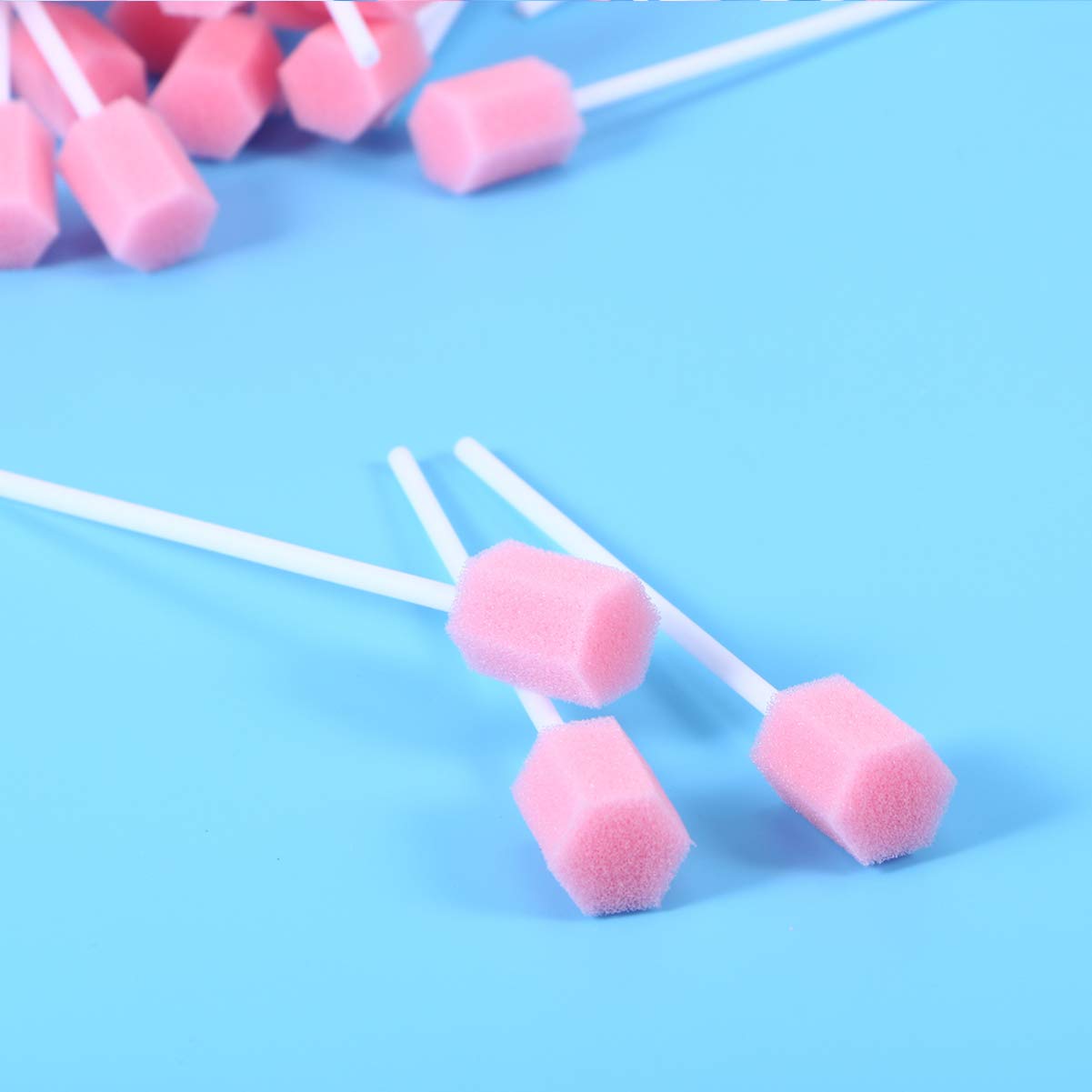 Healifty 200Pcs Oral Swabs Disposable Mouth Swabs Sponge- Tooth Cleaning Sponge Swab for Oral Care Pink, 13.5*1.5cm - Image 4