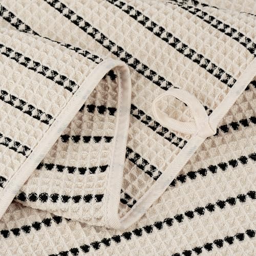 Image of POLYTE 430 GSM Microfiber Oversize Quick Dry Lint Free Bath Towel, 60 x 30 in, 4 Pack (Waffle Weave)