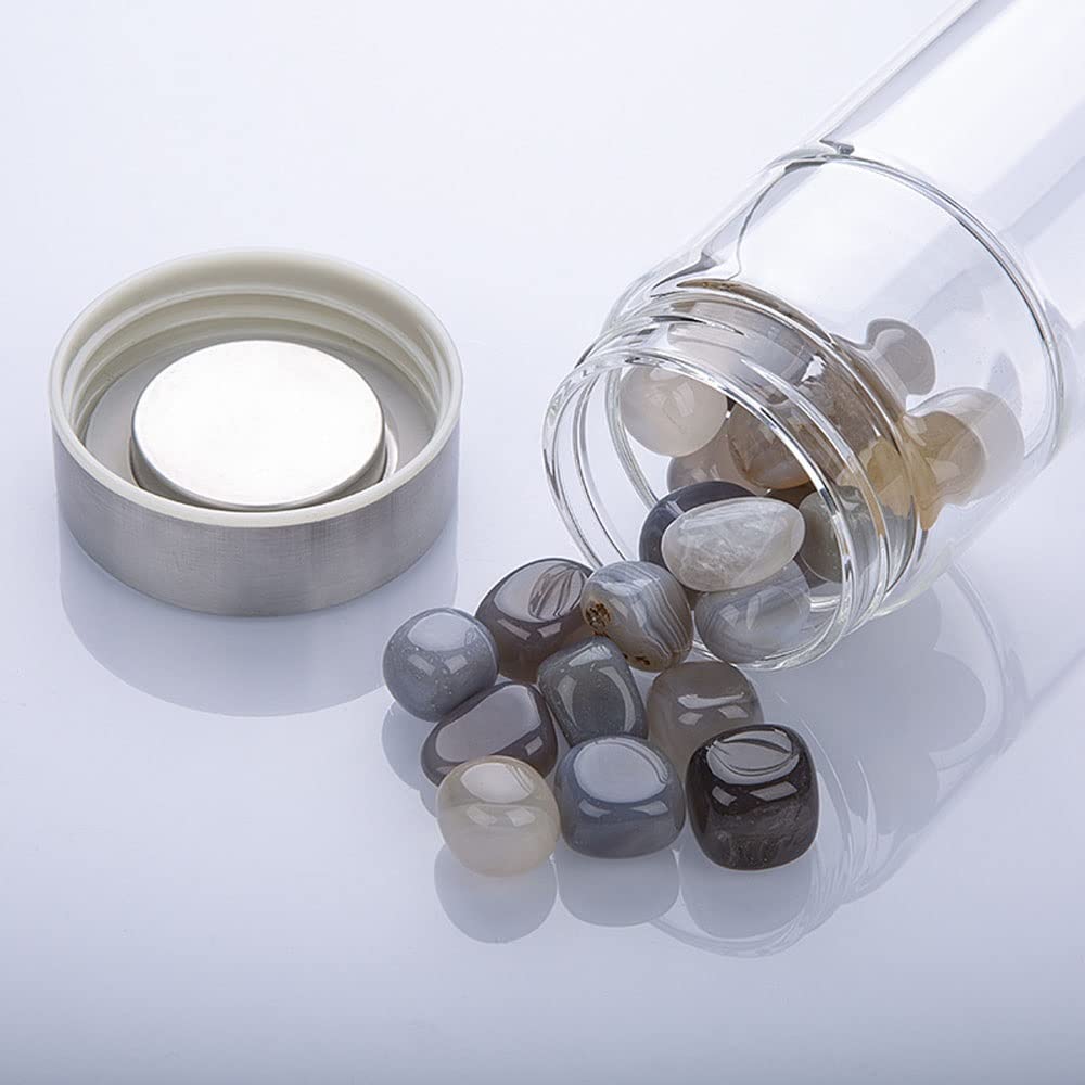 Bouteille d'eau avec gemstone center contre la fatigue pour retrouver votre énergie reiki