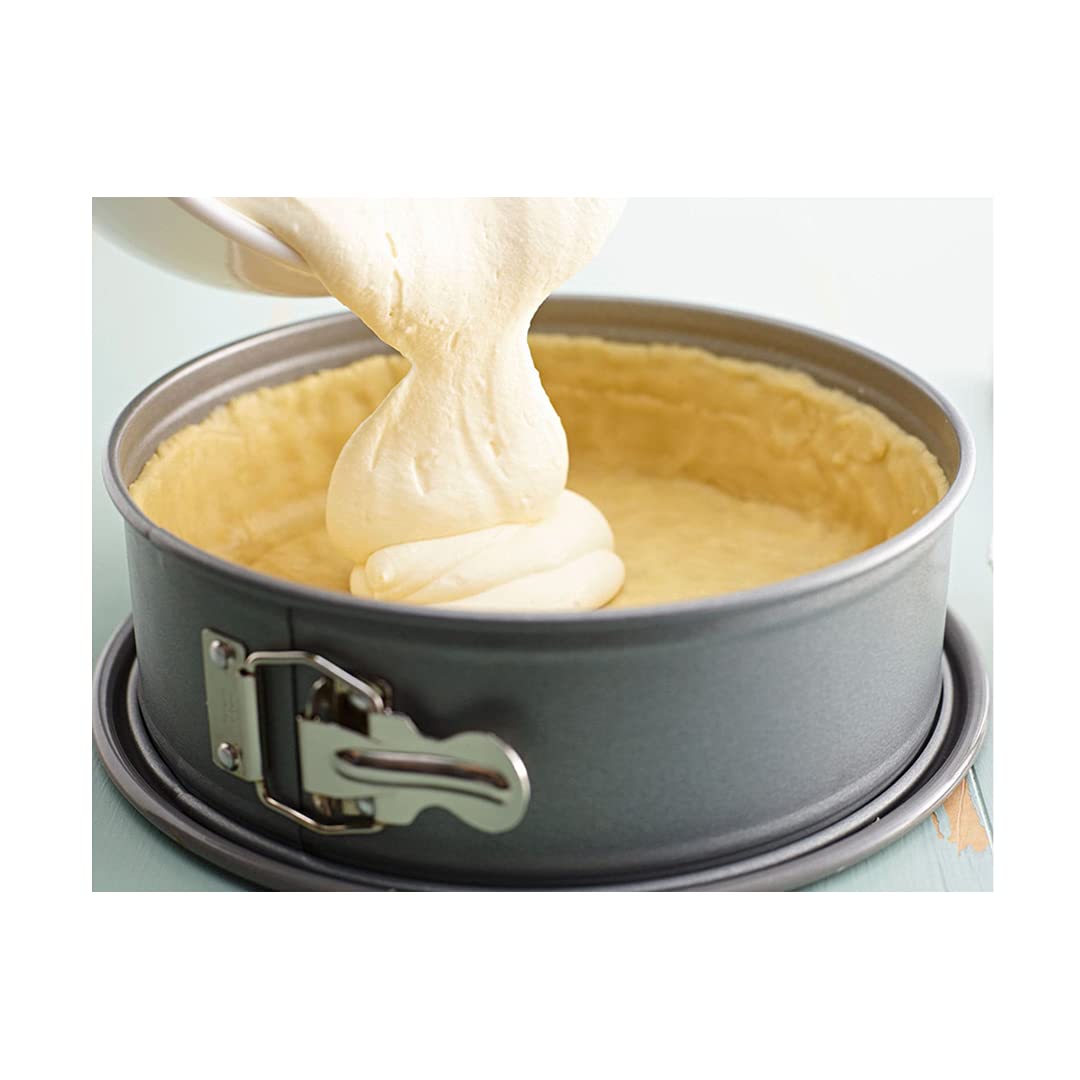 The bakers hub 3-Piece Non-Stick Springform Pan Set - 7", 8", 9" Inches | (18/20/22 cm) | Heavy-Gauge Aluminum Bakeware for Cheesecakes, Tarts & Cakes | Oven Safe & Easy Release 4