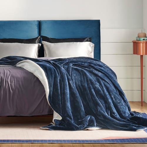 Image of Bedsure GentleSoft Sherpa Fleece Blanket Queen Size for Bed, Non-Heated, Thick and Warm Throw for Women and Men, Soft Fuzzy Plush Queen Blanket for Winter, Slate Blue, 90x90 Inches