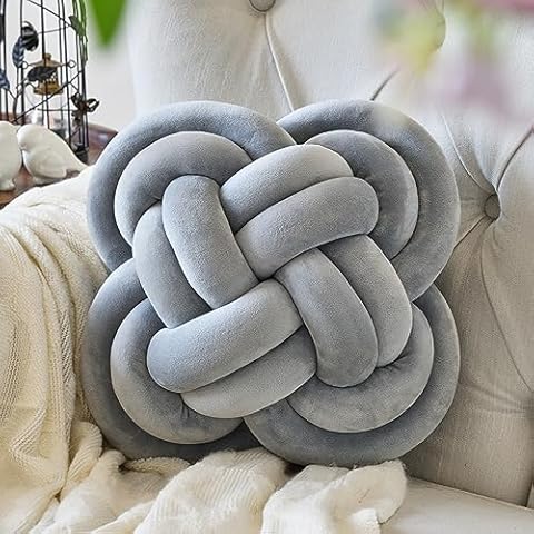 Xuyier 12" Knot Pillow Ball Cover