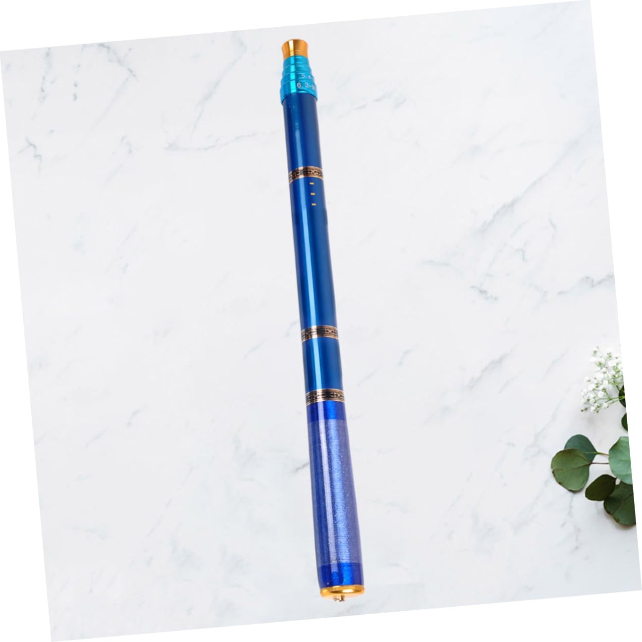 Canna da Pesca Blu Ultra Corta Retrattile in Fibra di Carbonio | Design Compatto, Alta Resistenza e Impugnatura Antiscivolo, Uso in Fiumi e Torrenti, Formato Leggero