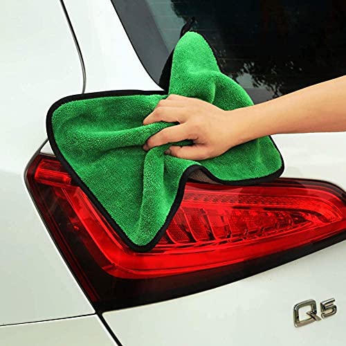 Image of Auto Hub Heavy Microfiber Cloth for Car Cleaning and Detailing, Double Sided, Extra Thick Plush Microfiber Towel Lint-Free, 800 GSM (Size 40cm x 40cm) /Pack of 2, Color: Green