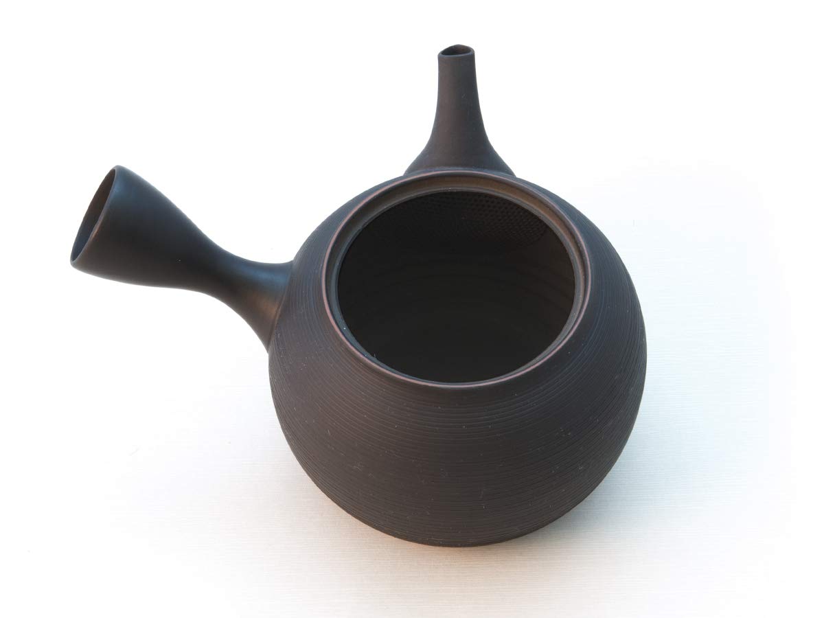 Japanische Teekanne Sendan Sen Kaku, Keramik Kyusu Tokoname Japan. Schwarz. Integriertes Tee-Sieb, Nicht glasiert