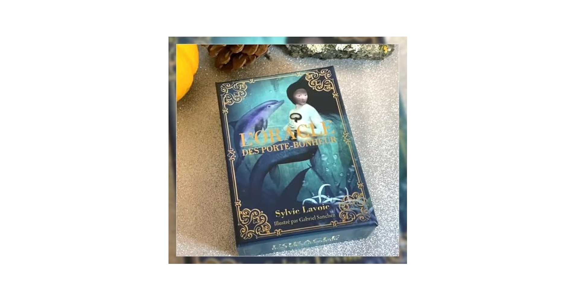 ✨金縁✨心が落ち着くフランスの本格的なマントラのオラクルカード・タロットカード Amazon.co.jp: 金縁フランス人気アーティスト作！幻想的な絵柄の