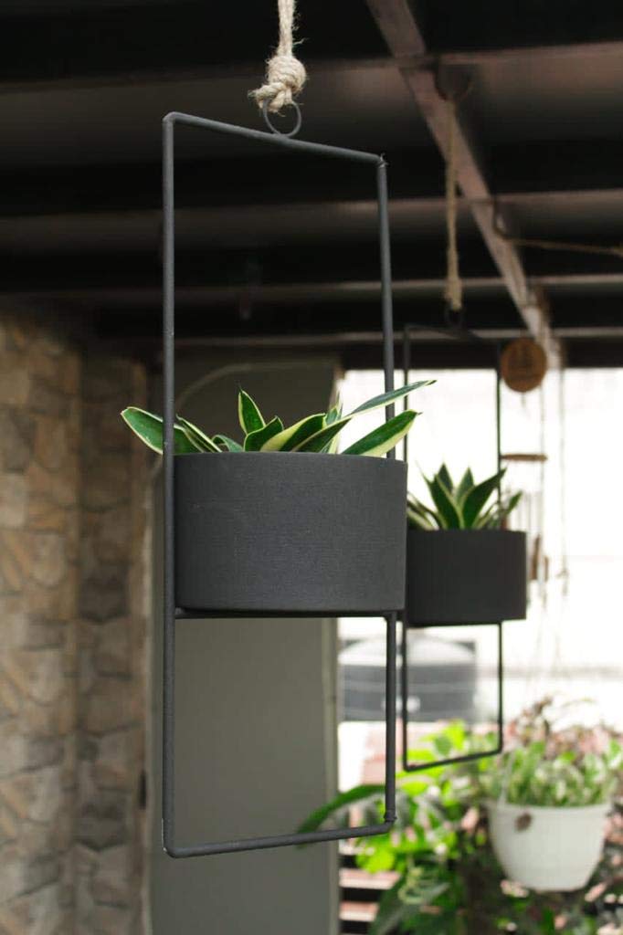 Planters Planter Hanging Metal Planter For Balcony Decoration, Black- Set Of 1 (B08T77Q1HV) Amazon Price History, Amazon Price Tracker