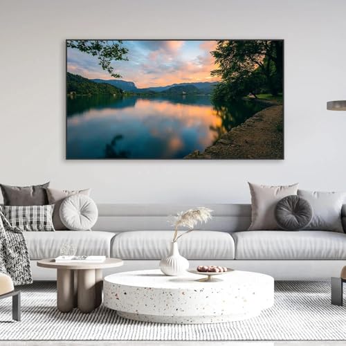 Coucher de soleil sur les montagnes, toile nature pour un salon serein