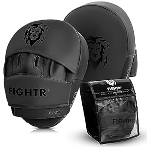 FIGHTR® Premium Punching Mitts – Ideal Padding & Stability | Boxing Mitts for Martial Arts incl. Carry Bag | Focus Pads for Boxing, MMA, Muay Thai, etc.
