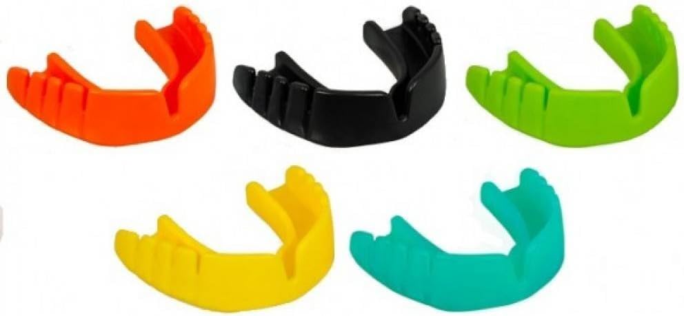 Opro Snap-Fit Junior Mouth Guard - White