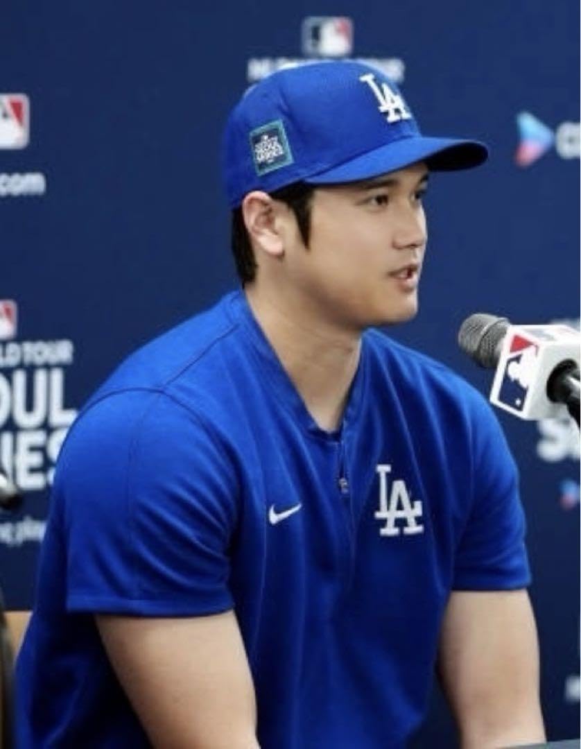 【限定品】大谷翔平ドジャースキャップ　ソウルシリーズ限定　直筆サイン無　山本由伸 限定品】大谷翔平ドジャースキャップソウルシリーズ限定直筆