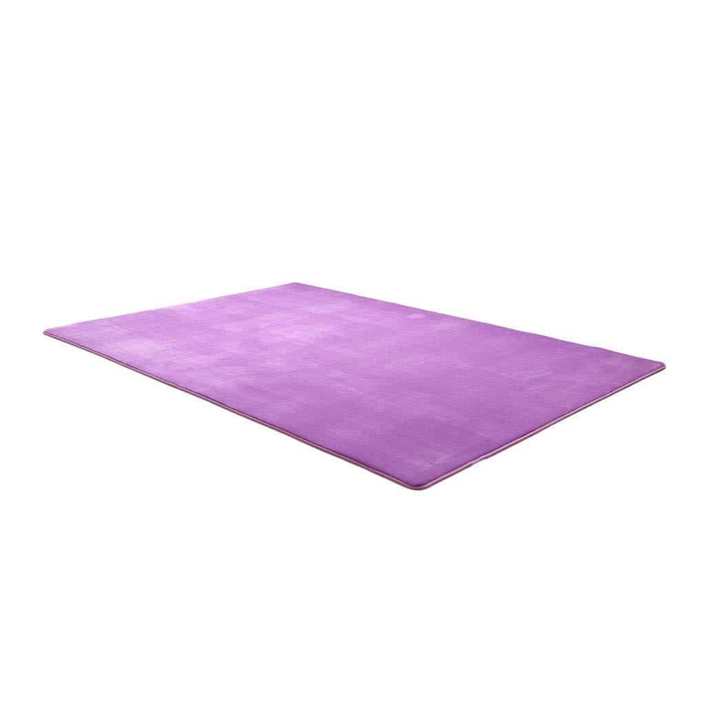 Tapis dense de qualité supérieure au toucher délicat et finitions européennes