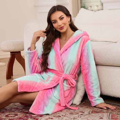 Image of U2SKIIN Women Hooded Fleece Robe, Short Plush Robes for Womens With Hood Soft Warm Spa Bathrobe