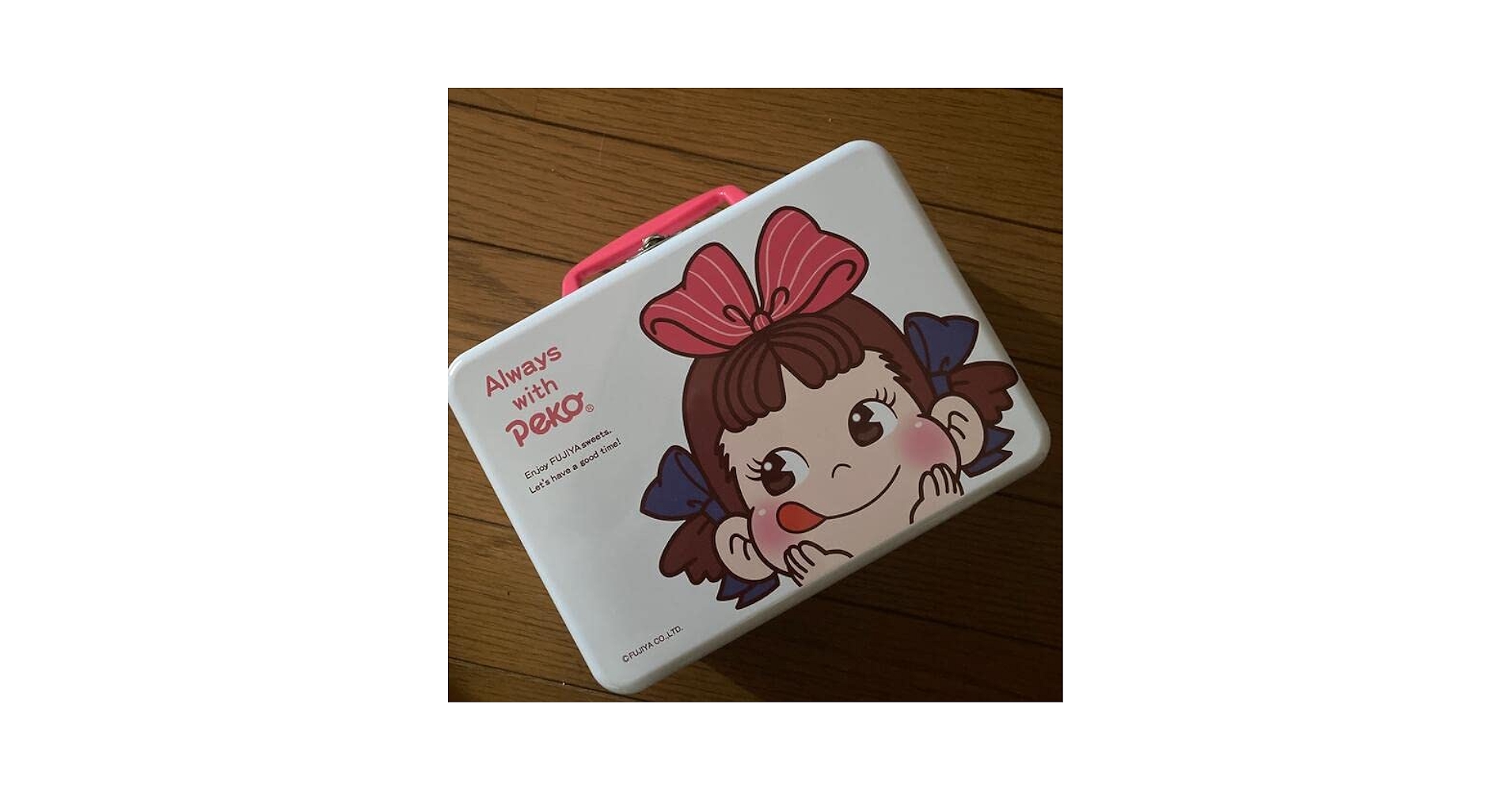 Amazon.co.jp: ペコちゃん缶 不二家 缶バッグ パコちゃんバッグ