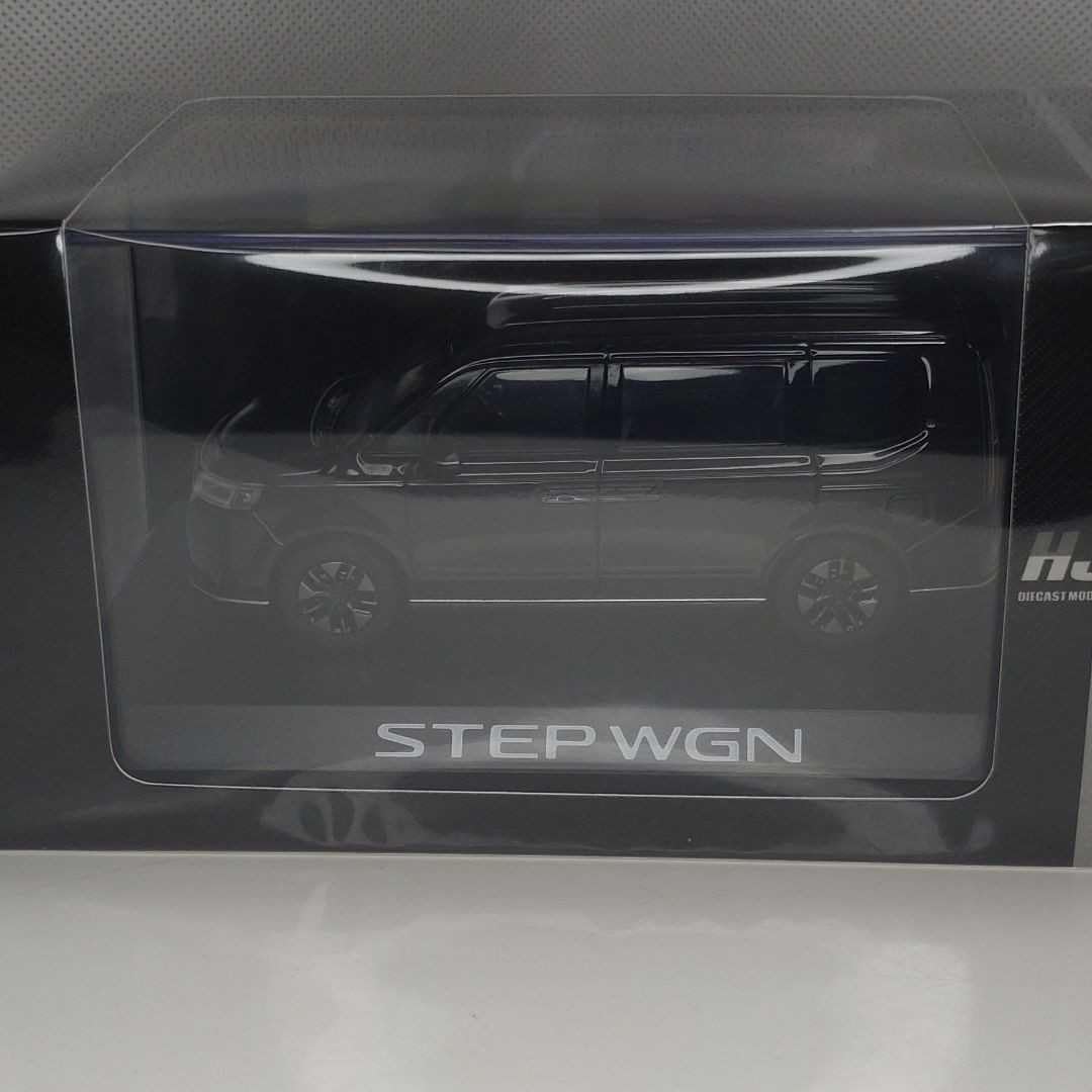 Amazon.co.jp: 新型 STEP WGN e:HEV SPADA トワイライトミストブラック