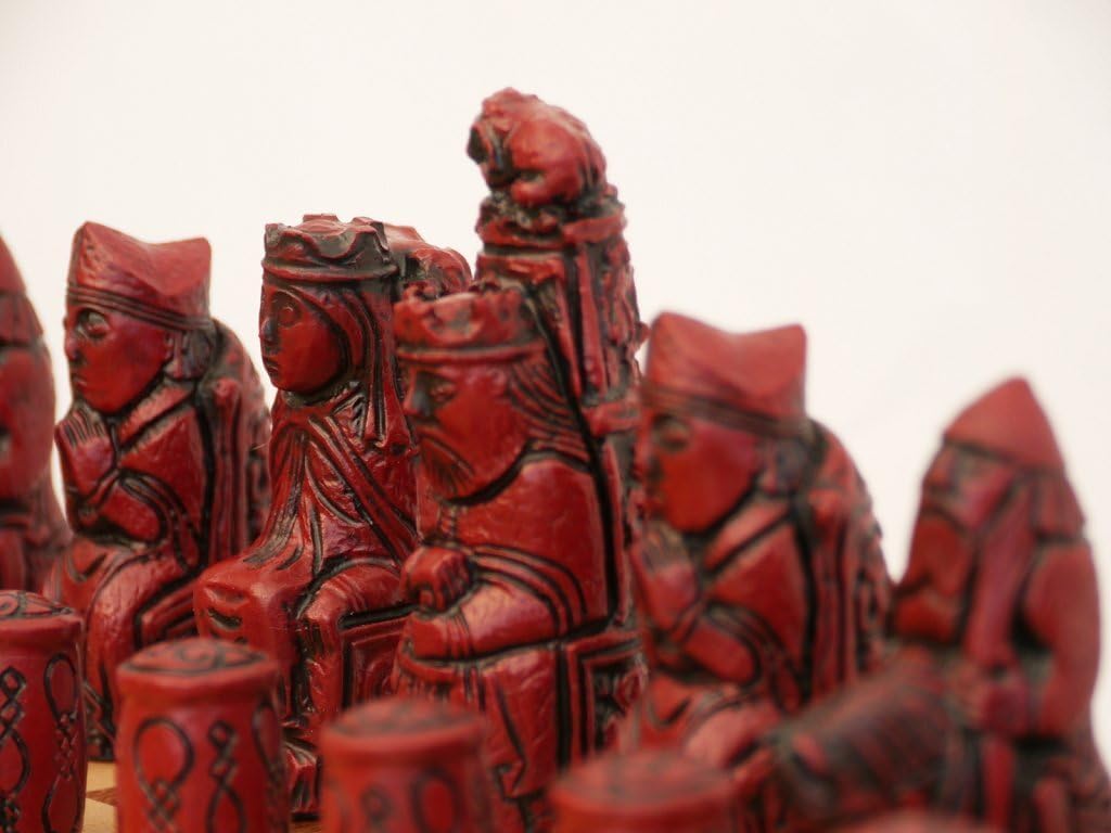 Berkeley Medieval Ornamental Chess Set (Cream and red, Board not Included)