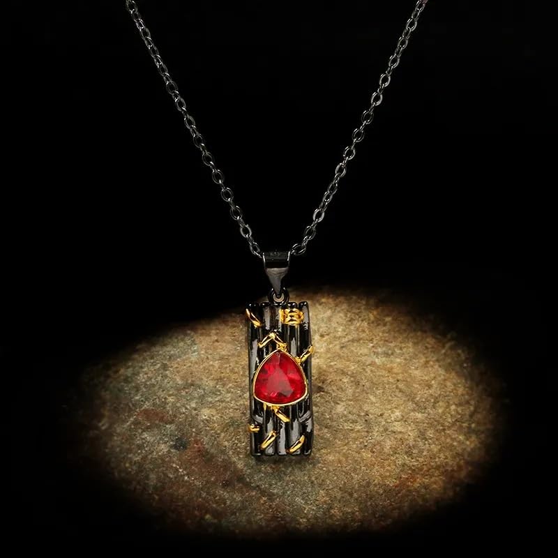 Chaîne à Pendentif Géométrique pour Sublimer vos Tenues de Soirée