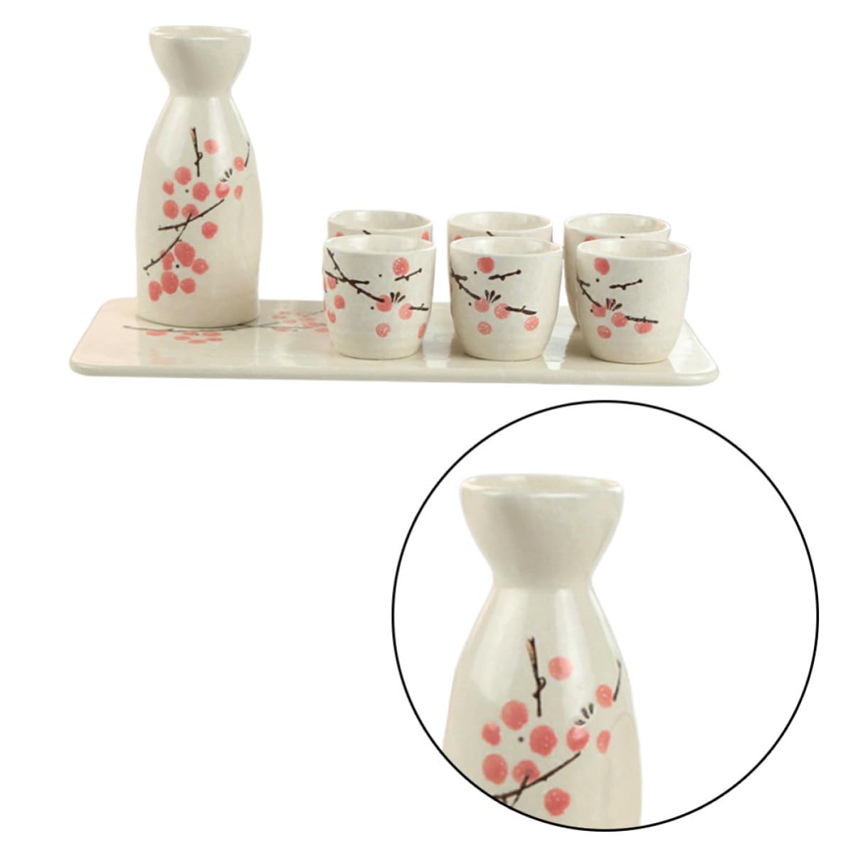 Japanisches Sake Satz mit Sakebecher, Sakeflasche und Wärmetopf