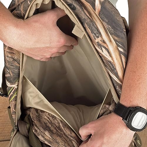 Image of Drake Waterfowl Camo Hunting Outdoor One Size Fits Most Backpack Daypack - Blades Habitat