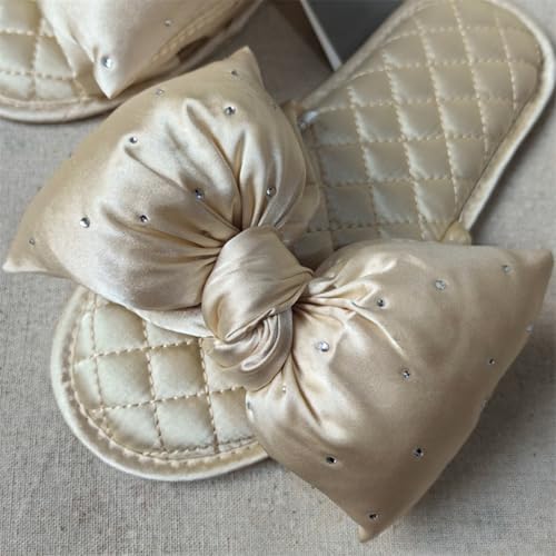 Flat Slippers Satin Sweetheart Bow Elegant Rhinestone Pure Color Bridal Flips Hand Sewn Comfortable Bridemaids Hotel Slides Bridal Shower Gifts for Wedding Home Flops4