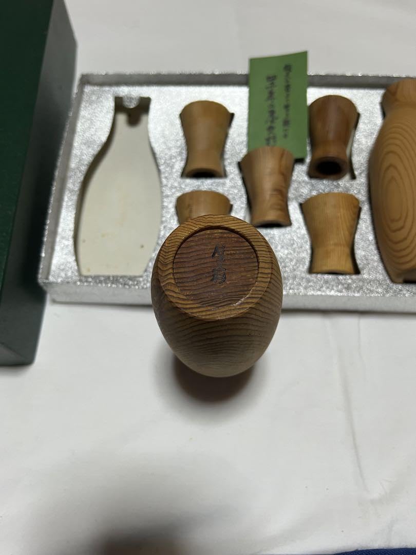 Amazon.co.jp: 屋久杉 徳利お猪口セット : ホーム＆キッチン