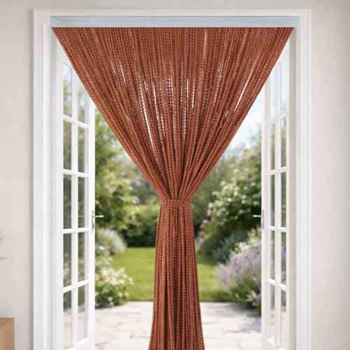 Utilizzabile in Tutti gli Ambienti: Adatta per casa, ufficio, negozio o veranda, questa tenda si adatta perfettamente sia ad ambienti interni che esterni. Funziona anche come tenda per porta esterna, zanzariera porta finestra, o elemento decorativo per definire gli spazi