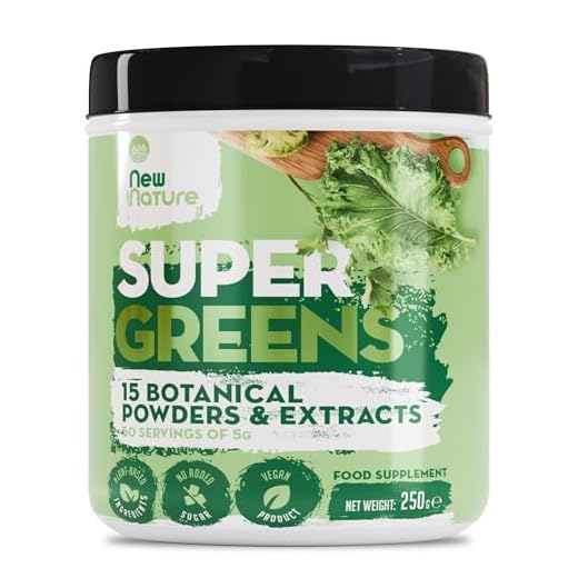 Super Greens por New Nature – 250g, Aumento de energía, 50 Raciones - Combinación de 15 Superalimentos Aptos para Vegetarianos y Veganos para su consumo diario - Cero Ingredientes Artificiales