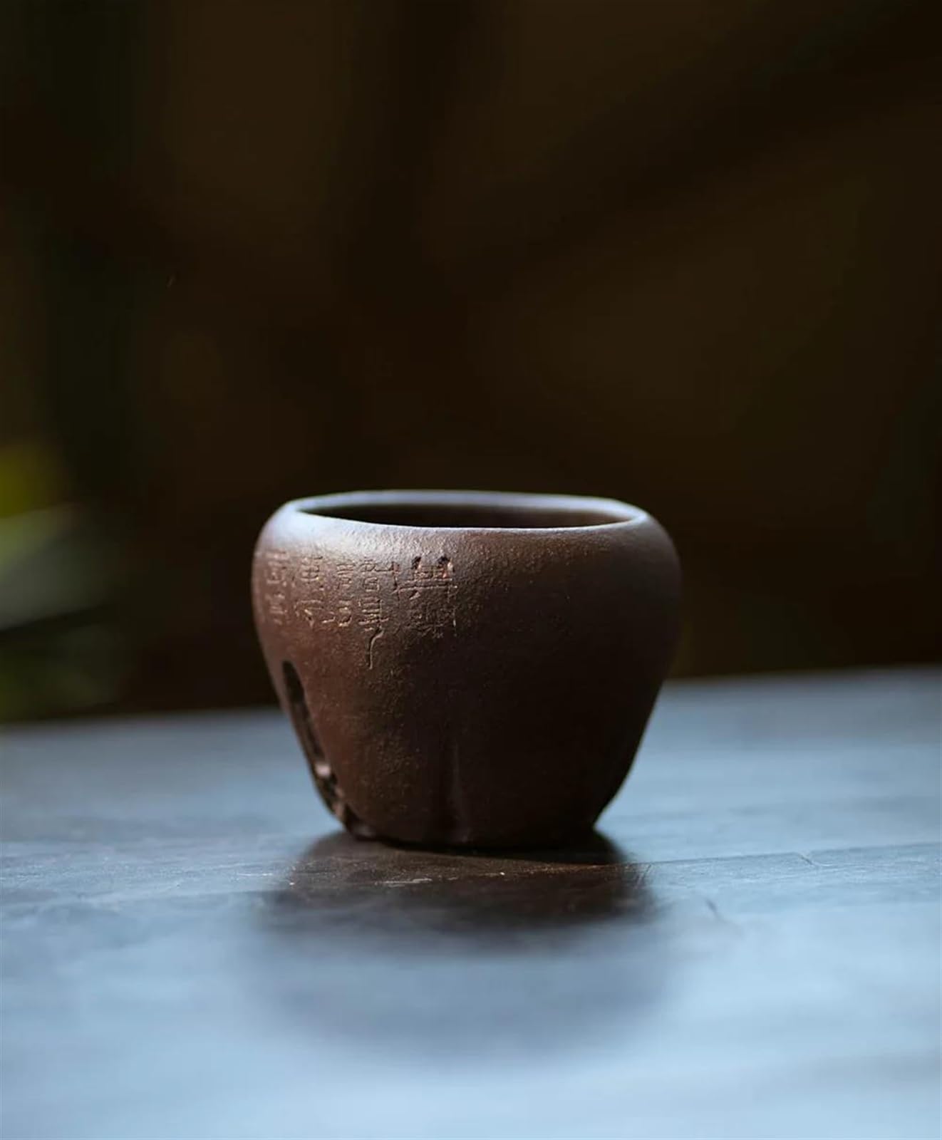 Teeservices Zisha-Teeservice-Zubehör Master Cup Taihu Stone Kleine Teeschale Teeservice Kung-Fu-Teetasse Einzeltasse Lila Ton Teetasse Reise-Teeservice Teekanne (Teapot 150ml)