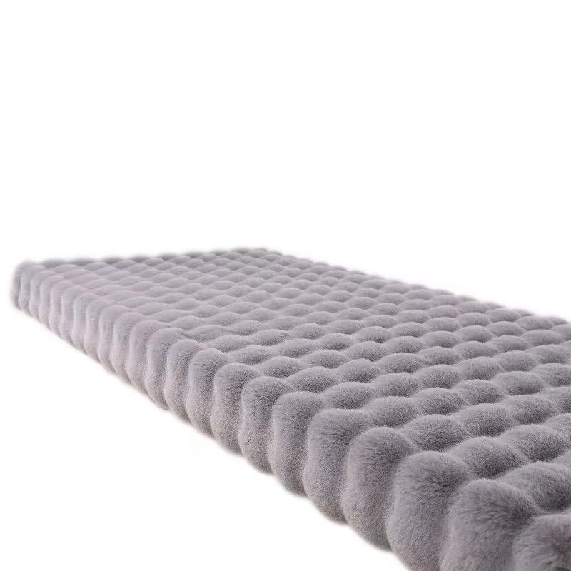 Tapis décoratif en peluche pour une descente de lit douillette en hiver
