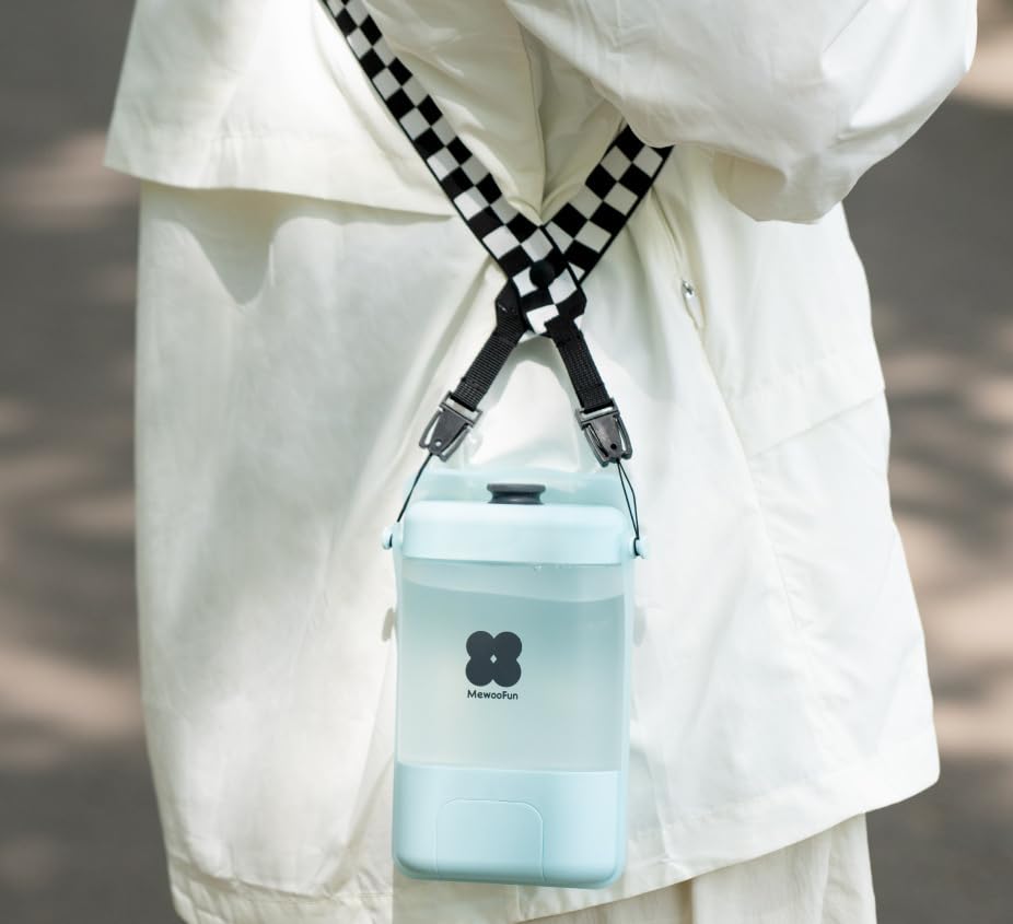 Amazon | 犬用 水飲み器 給水ペットボトル 散歩グッズ 給水器 水筒 食