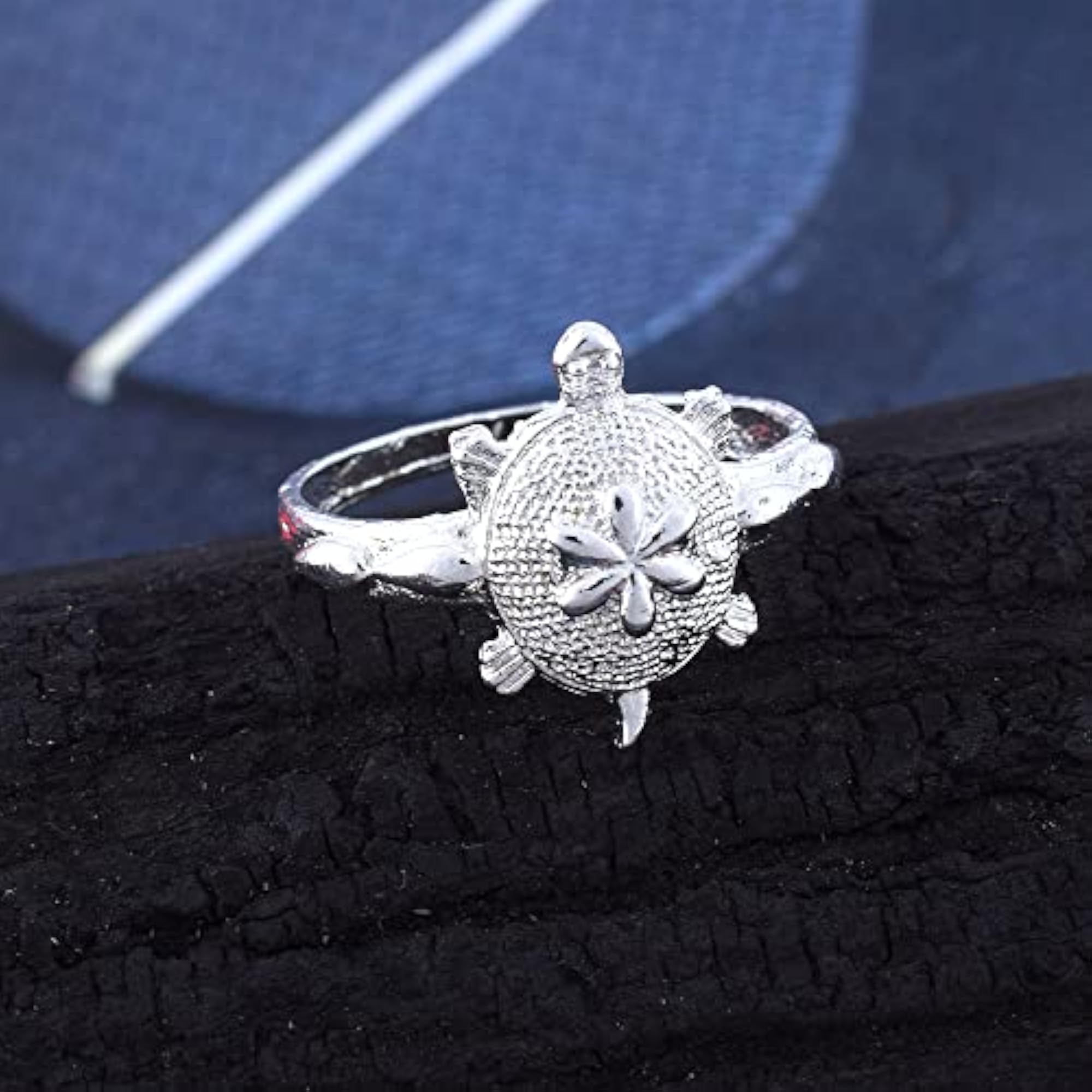 Silver Plated Tortoise Feng Shui Good Luck Ring, Free Size