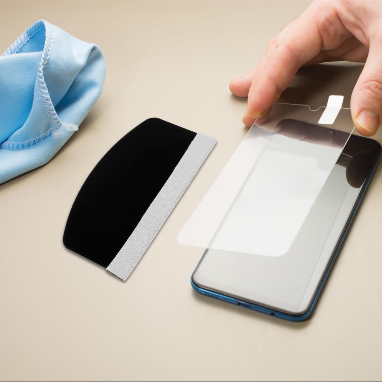 Housoutil Mobile Phone Film Scraper Card, Bubble Remover Curved Squeegee Tool with Cloth for Smooth Screen Protector Application