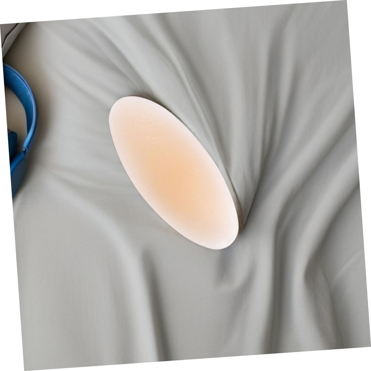 2 Pairs Skin Color Silicone Calf and Thigh Pads Self-Adhesive Soft Leg Shape Corrector for Men and Women Anti-Chafing Protection for Sports and Daily Use