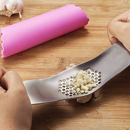 Fu Store Garlic Press 304 Stainless Steel Garlic Rocker Mincer Bonus Food Grade With Silicone Peeler Garlic (Color Random) #TOP5