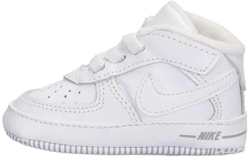 Nike Force 1 Crib Style: 844103-100 Size: 2 C US
