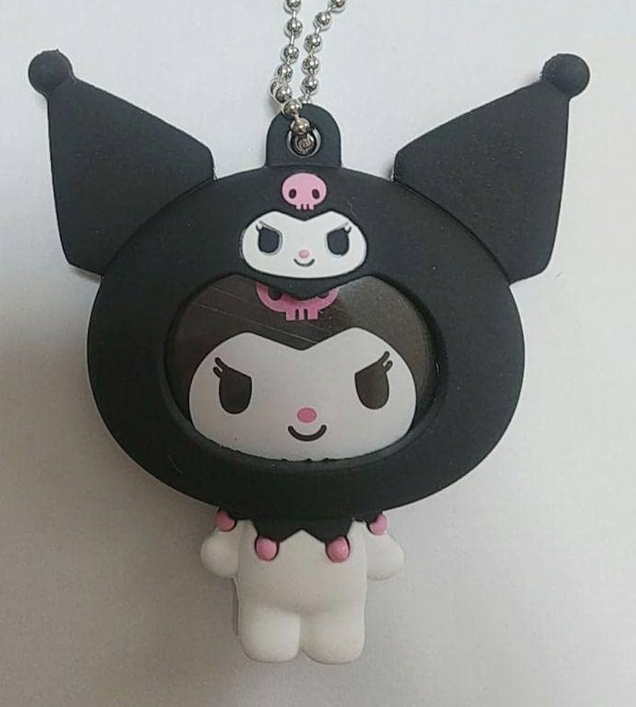 フォトバッジ付きマスコット クロミ Amazon.co.jp: きせかえフレームバッジ フォトバッジ付き