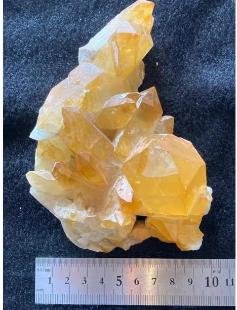 Golden Healer Twin＜ゴールデンヒーラーツイン＞ - Himalayan Gems, Nepal ヒマラヤンジェムス、ネパール
